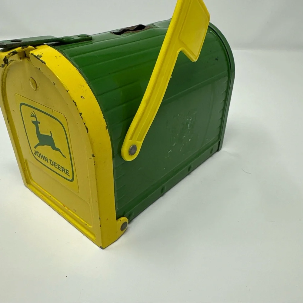 Vintage EUC John Deere green Mailbox Piggy Bank Farmhouse Tractor green yellow - Picture 2 of 11